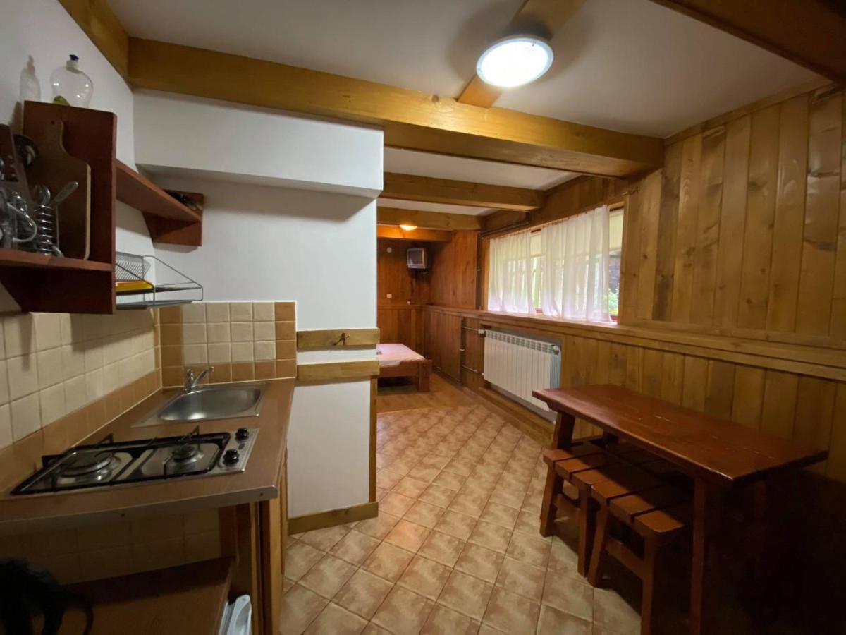Pod Skocznia Homestay *